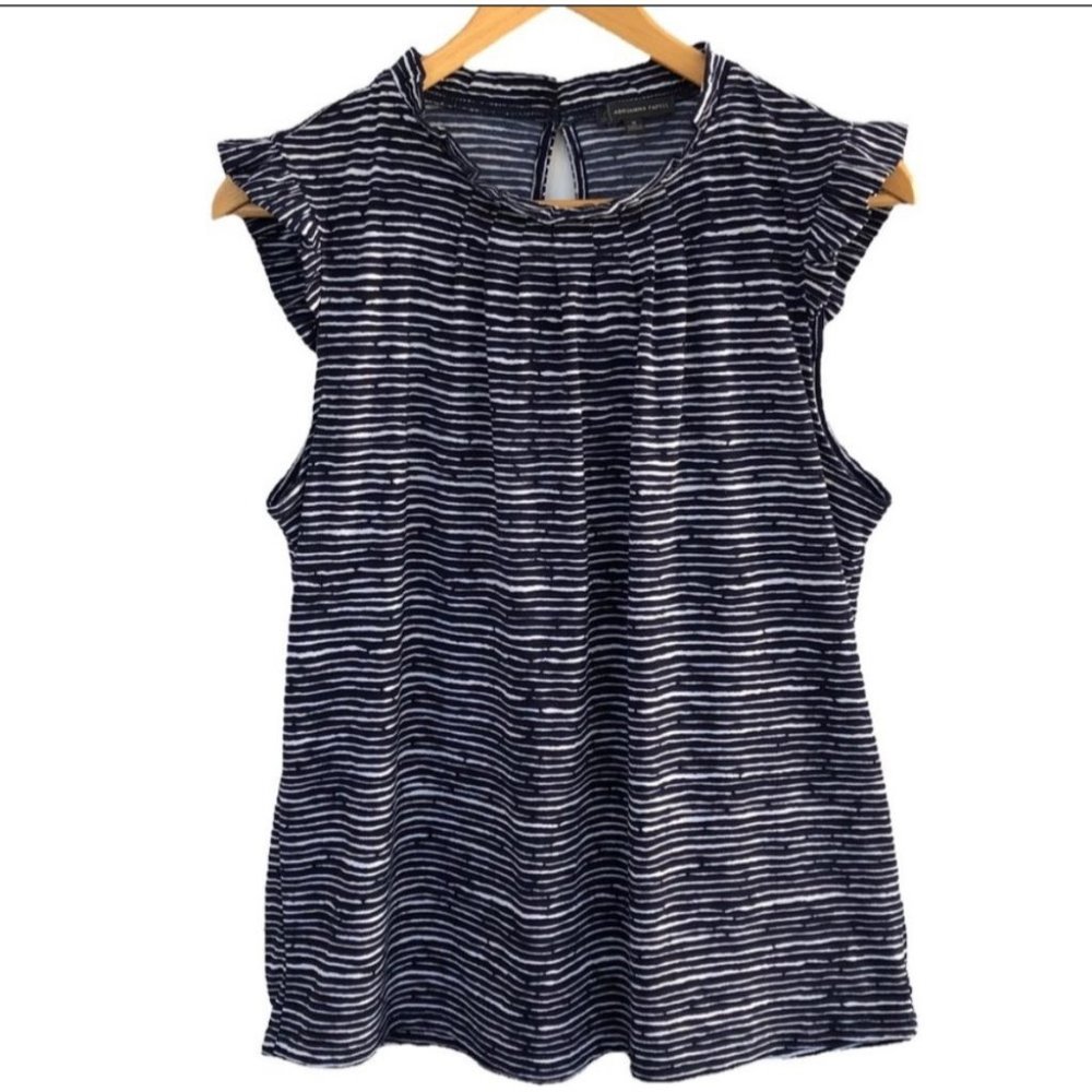 NEW ADRIANNA PAPELL Crew Neck Ruffle Cap Sleeve Keyhole Back Stretch Knit Size S